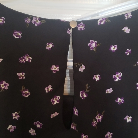 Thyme Maternity Nursing Dress - Picture 4 of 4